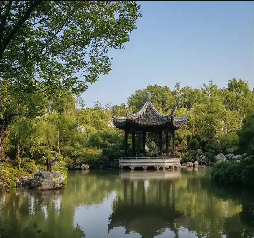 鹤壁鹤山蓦然土建有限公司